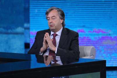 Burioni e la nuova ‘battaglia’: “Prima i no-vax, ora i no-mask” 