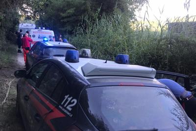 Roma, elicottero precipita nel Tevere a Nazzano /Foto 