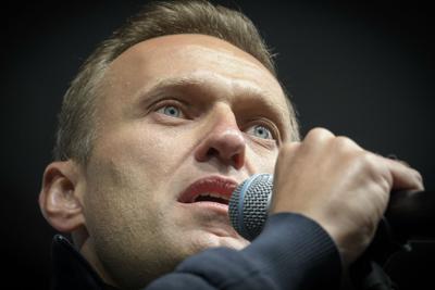 “Navalny migliora, può alzarsi dal letto” 
