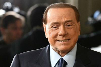 Berlusconi: “Continuo la battaglia” 