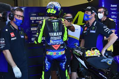 Valentino Rossi primo nelle libere della mattinata a Misano 