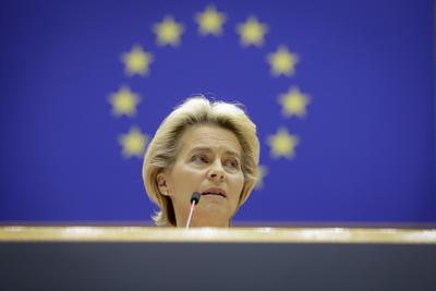  Migranti, von der Leyen: “Aboliremo regolamento Dublino”  