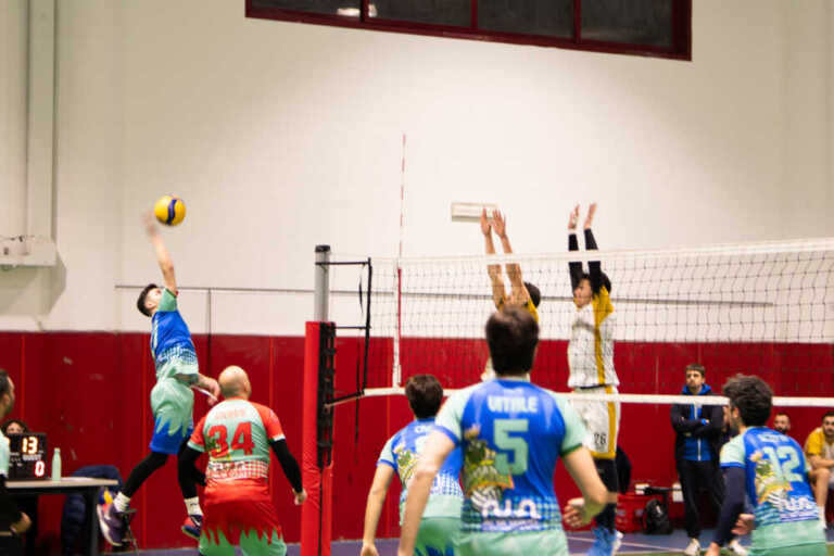 Saviano Volleyball agguanta la vetta