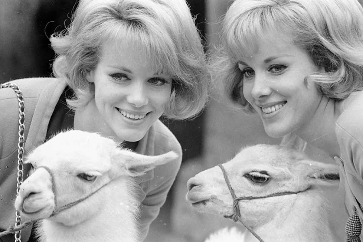 Foto di repertorio delle gemelle Kessler